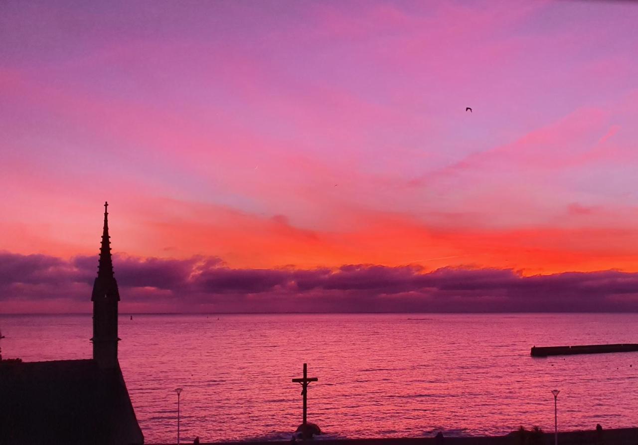 Le Phare De La Croix Pleine Vue Mer Centre Ville Concarneau Dış mekan fotoğraf