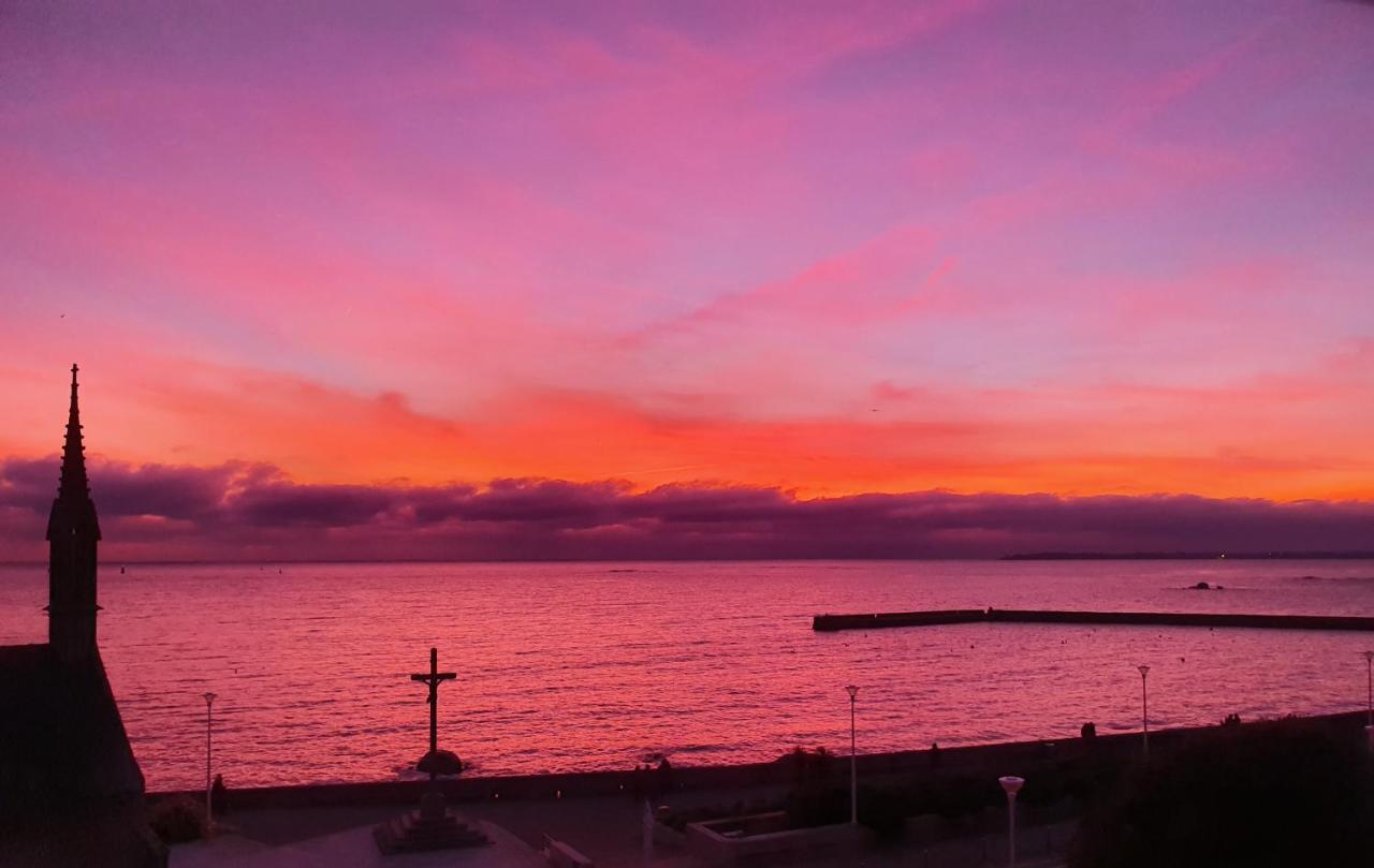 Le Phare De La Croix Pleine Vue Mer Centre Ville Concarneau Dış mekan fotoğraf